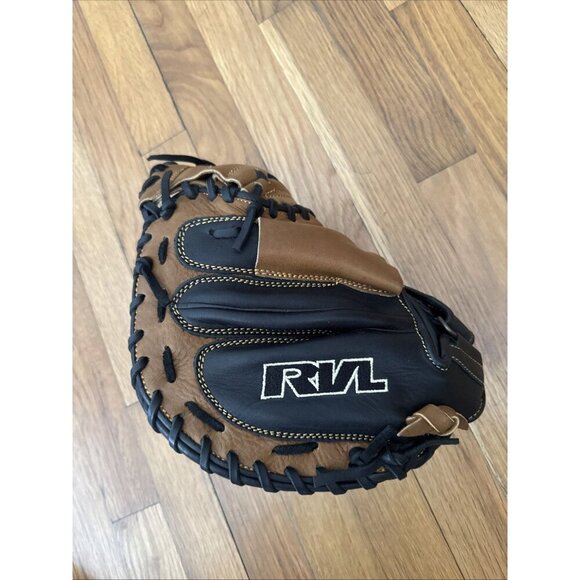 The RVL Professional Series CX3000SBT catcher's Mitt Black - Picture 6 of 11